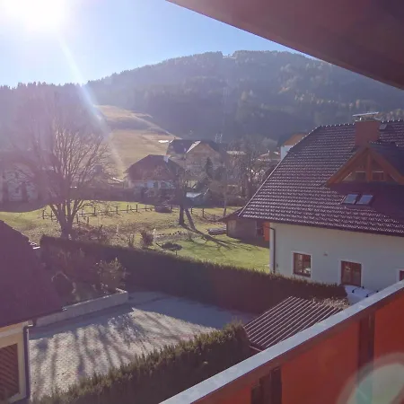 Haus Edelweiss Lägenhet Sankt Margarethen im Lungau